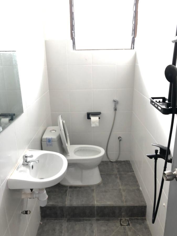 Miniinn Guest House Бандар Сери Бегаван Екстериор снимка